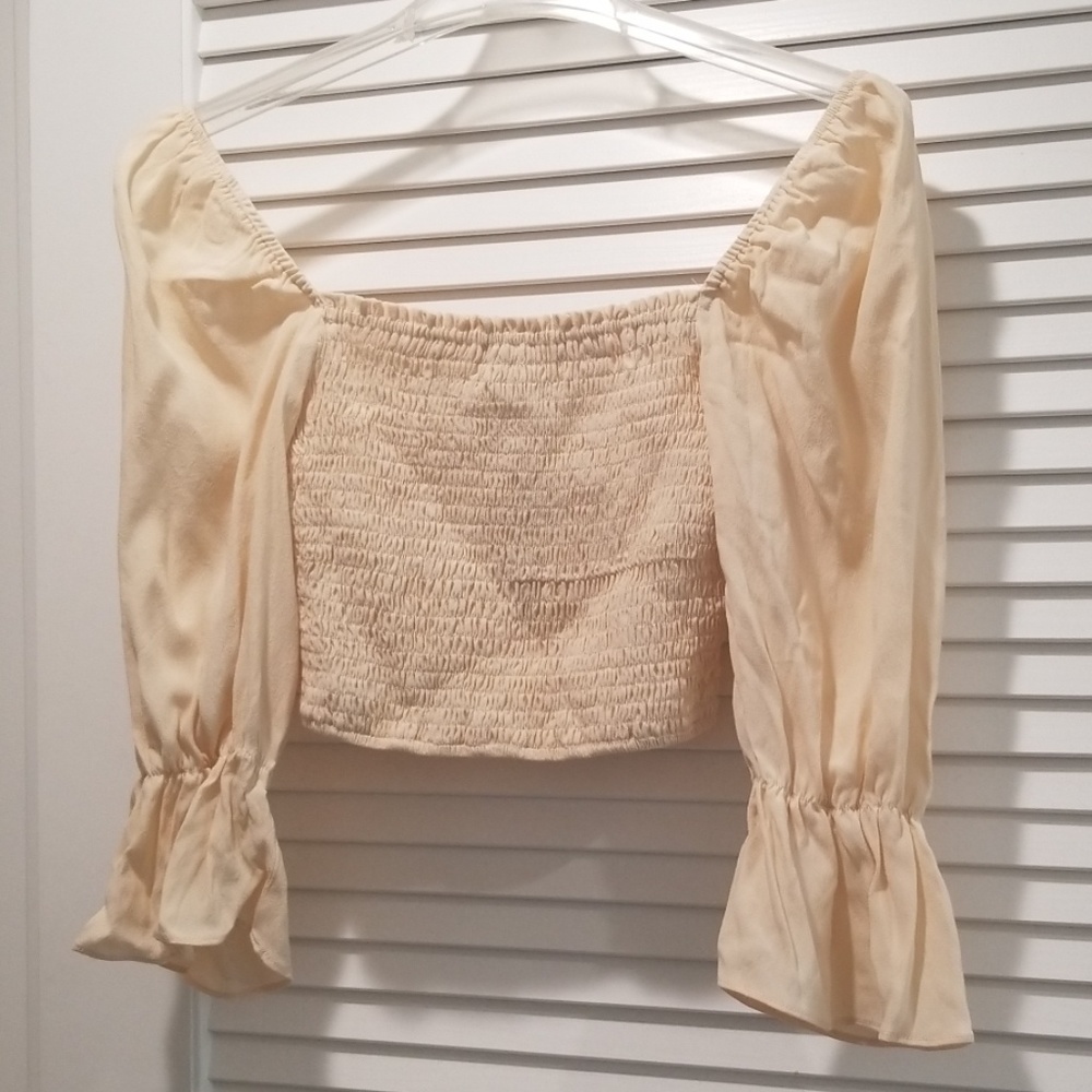 Dress Forum Cropped Top with Ruffled Sleeves